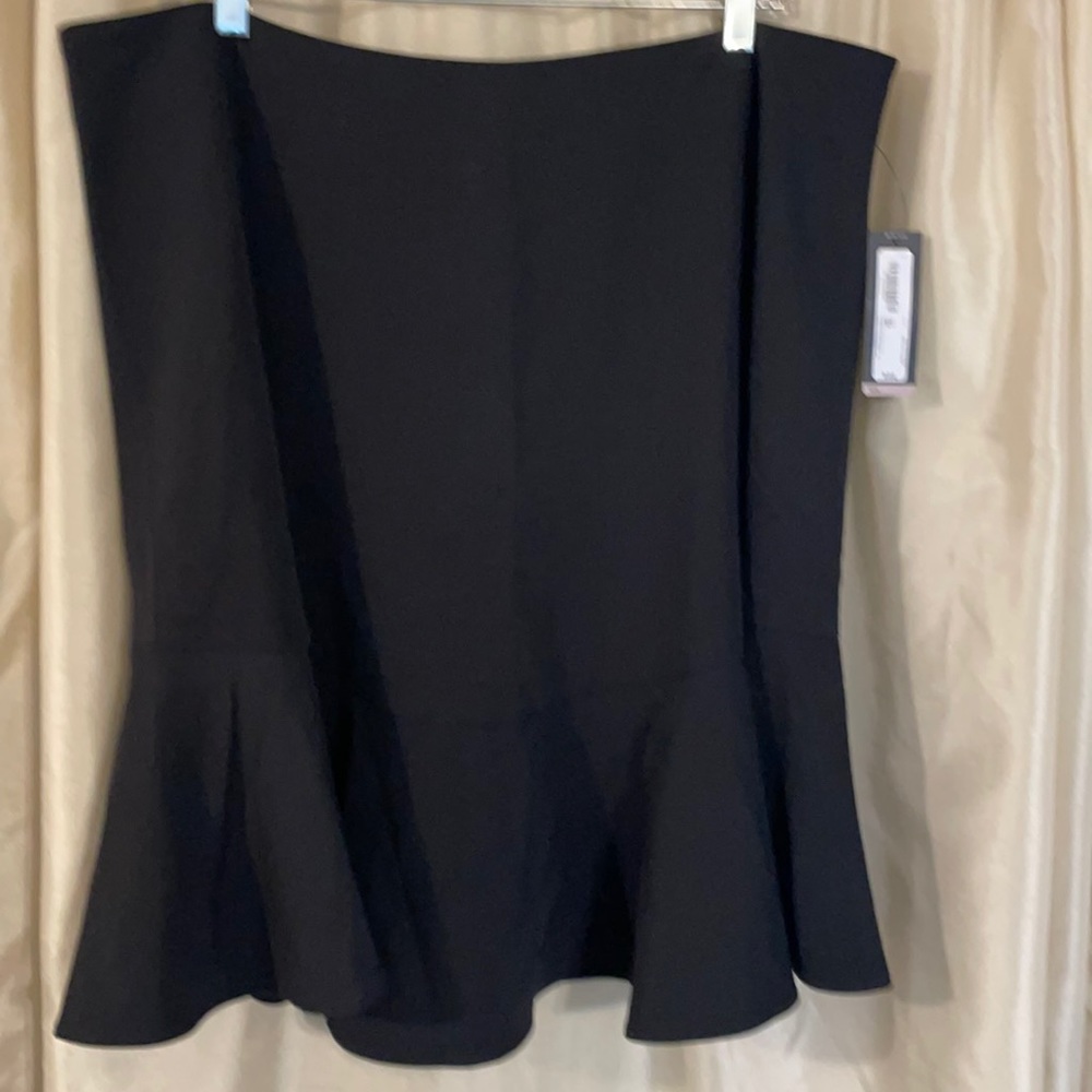 Pretty black Worthington skirt